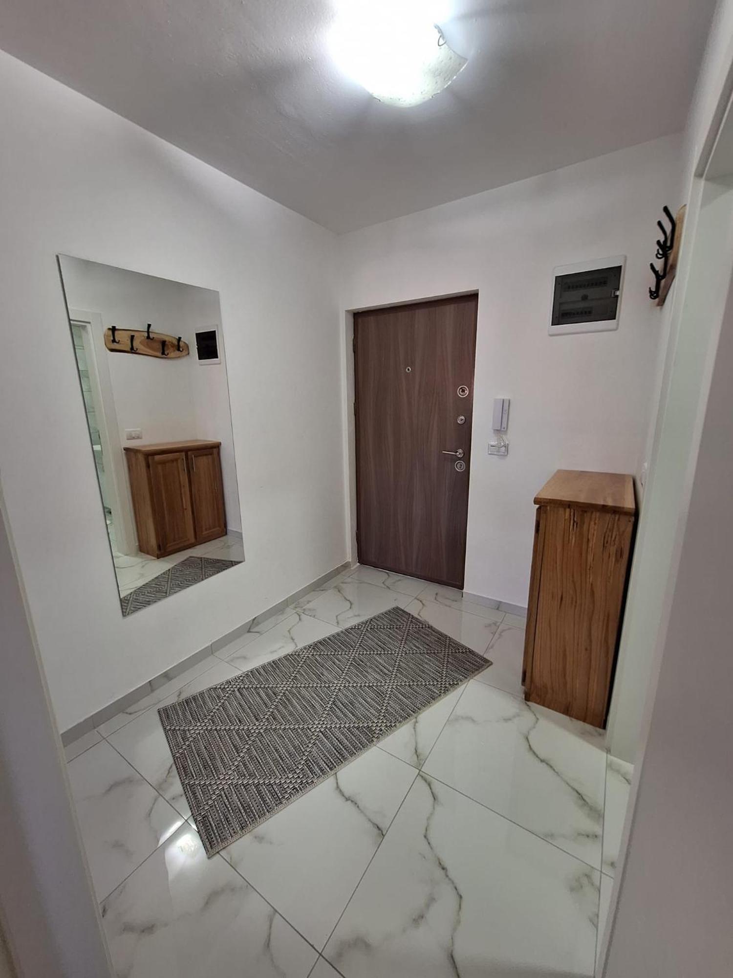 Apartman Lilly Modrica Exterior foto